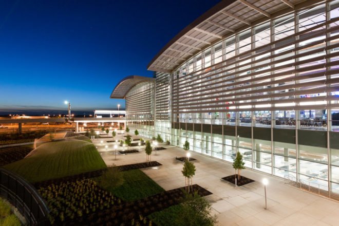 Sacramento International Airport, corgan associates, fentress architects, sacramento, leed silver, daylighting, green airport