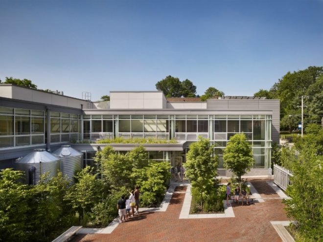 Sustainable Urban Science Center, SMP Architects, germantown friends school, green roof, philadelphia, living laboratory, eco laboratory