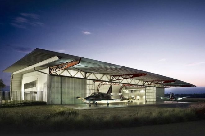 The Hangar, Peter Stutchbury Architects, material efficient design, steel construction, australia, green building