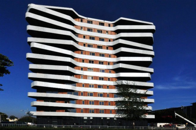 Tower Hatert, 24H Architecture, nijmegen, social housing, sedum roof, fsc certified wood, the netherlands