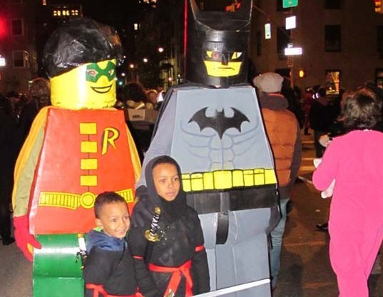 costume contest, diy halloween costume, eco costumes, eco halloween, eco halloween costume, green costumes, green halloween, halloween costume contest, handmade halloween costume, Inhabitat 2011 Green Halloween Costume Contest, organic halloween costume, Do-It-Yourself Halloween Costume, homemade halloween costume, green halloween costume contest, Batman and Robin Legos by Nicholas Warner