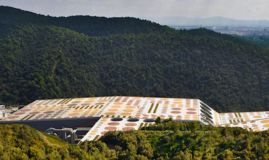 World Production, Energy and Recycling building, World Architecture Festival, Batlle i Roig, Waste treatment plan, landfill, environmental degradation, green design, sustainable design, eco design, green design, water treatment, skylights, green roof, crop circles, geometric design, Spain