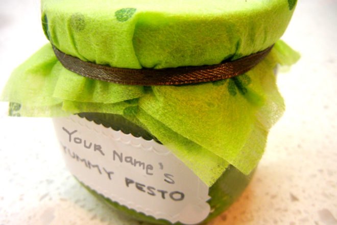 diy, dift gifts, green gifts, inhabitat diy, make it yourself, homemade pesto, pesto, recycled glass, recycled gifts, recycled crafts, green food, green holiday gifts, green design, how to recycle glass jars, recycled glass jar, how to make pesto, pesto recipe, sustainable design