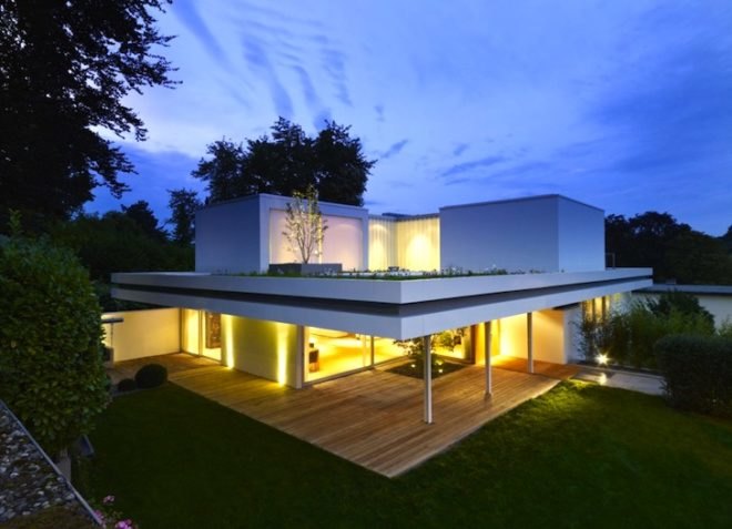 Roger Christ, Germany, House S, glazing, natural light, green roof, urban farming, rooftop garden, rooftop farming, urban development, green design, sustainable design, eco design, energy efficiency
