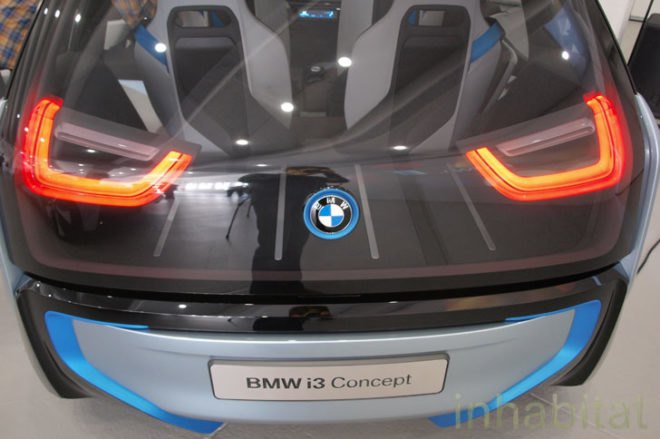 bmw i3, bmw i8, bmw hybrid, bmw electric car, electric vehicle, hybrid vehicle, hybrid-electric vehicle, bmw green car, green transportation, all-electric bmw, i3, i8, bmw i3 photos, bmw i8 photos, electric car, hybrid car, sustainable transportation, eco vehicle