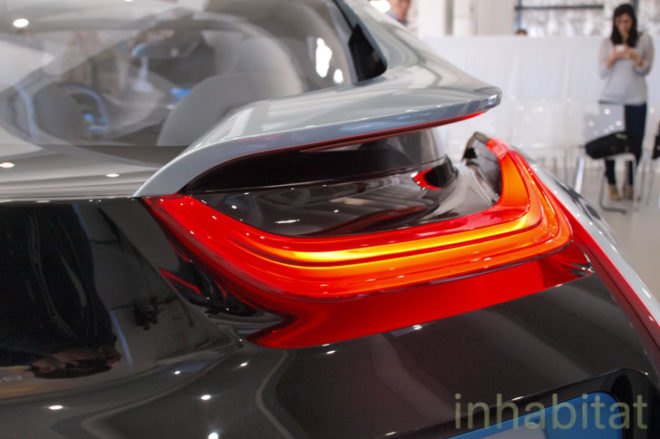 bmw i3, bmw i8, bmw hybrid, bmw electric car, electric vehicle, hybrid vehicle, hybrid-electric vehicle, bmw green car, green transportation, all-electric bmw, i3, i8, bmw i3 photos, bmw i8 photos, electric car, hybrid car, sustainable transportation, eco vehicle
