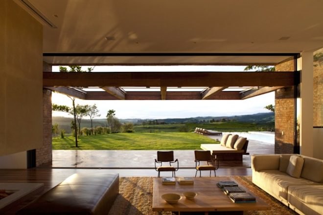 Brazil, Sao Paulo, Studio Arthur Casas, Arthur Casas, Quinta da Baronesa, recycled materials, recycled bricks, solar gain, natural materials, Cumaru, green materials, green design, eco-design, sustainable design, green roof