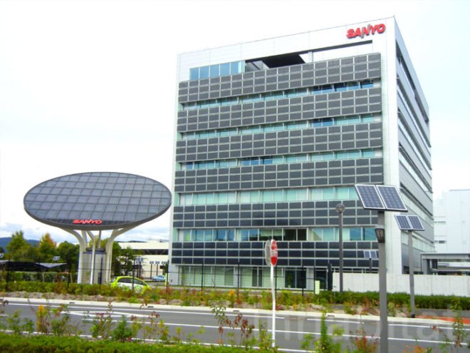 sanyo, solar power, solar panels, kasai green energy park, panasonic, sanyo solar panels, kasai, green energy, solar energy, green design, eco design, sustainable design, green technology, lithium ion battery, electric vehicle charging, solar car park, solar bicycle park, solar street lamp, solar table