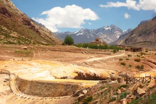 inca bridge,aconcagua mountain,golden arch,thermal water,mineral water,argentina,eco-turism,eco-travel,inca,natural bridge,inca saga,historic site