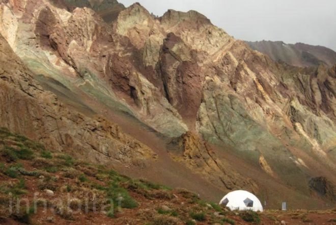 Water Issues,Renewable Energy,green technology,Green Lighting,Eco Tourism,Eco Travel,prefab architecture,solar panels,renewable energy,geodesic dome house,mule,aconcagua,argentina,andes mountains,green camping,