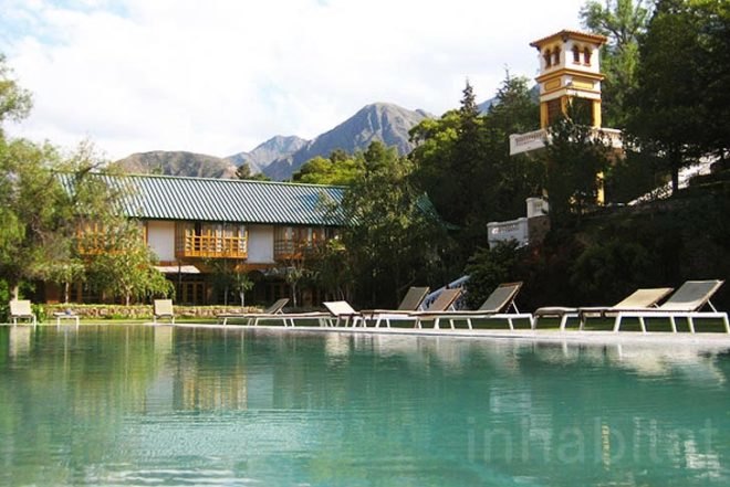 Water Issues,Recycled Materials,Green Resources,Green Materials,Green Holidays,green furniture,Eco Tourism,Eco Travel,Architecture,mendoza,argentina,andes mountains,thermal hotel,mineral geothermal water,local stone,recycled railway sleepers,alpine architecture,healthy water