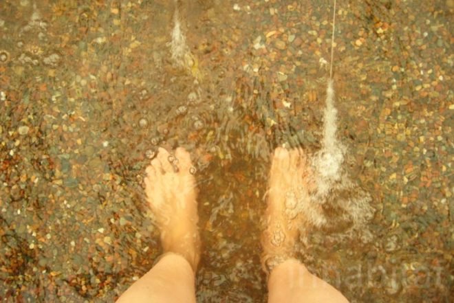 Water Issues,Recycled Materials,Green Resources,Green Materials,Green Holidays,green furniture,Eco Tourism,Eco Travel,Architecture,mendoza,argentina,andes mountains,thermal hotel,mineral geothermal water,local stone,recycled railway sleepers,alpine architecture,healthy water