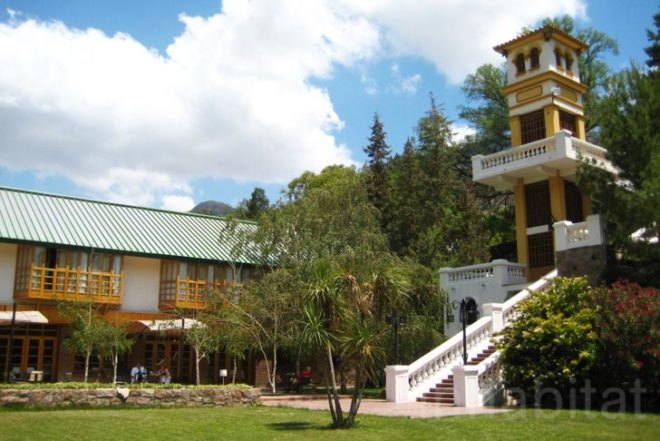 Water Issues,Recycled Materials,Green Resources,Green Materials,Green Holidays,green furniture,Eco Tourism,Eco Travel,Architecture,mendoza,argentina,andes mountains,thermal hotel,mineral geothermal water,local stone,recycled railway sleepers,alpine architecture,healthy water
