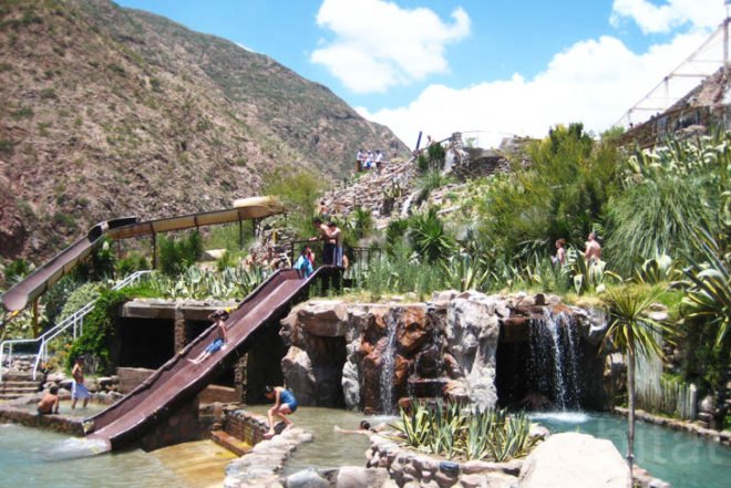 Water Issues,Recycled Materials,Green Resources,Green Materials,Green Holidays,Eco Tourism,Eco Travel,Architecture,mendoza,argentina,andes mountains,thermal mineral water,mineral geothermal water,local stone,family day out,cascade restaurant,water park,swimming pools,streams,slides