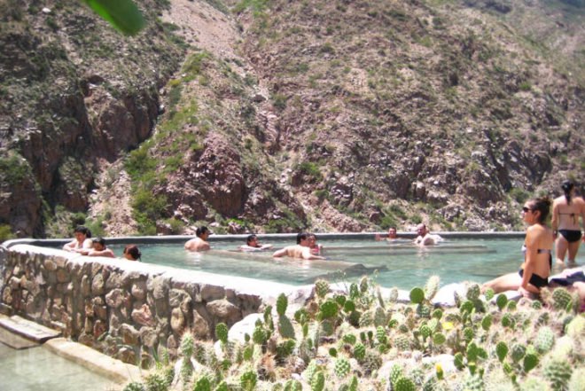 Water Issues,Recycled Materials,Green Resources,Green Materials,Green Holidays,Eco Tourism,Eco Travel,Architecture,mendoza,argentina,andes mountains,thermal mineral water,mineral geothermal water,local stone,family day out,cascade restaurant,water park,swimming pools,streams,slides