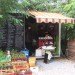 Recycled Materials,Recycling / Compost,Green Materials,Gardening,Eco Travel,DIY,Botanical,berlin,Prinzessinnengarten,social network gardening,open garden,community garden,berlin,mobile garden,recycled shipping container,organic garden,beehive,play house,working garden,organic vegetables