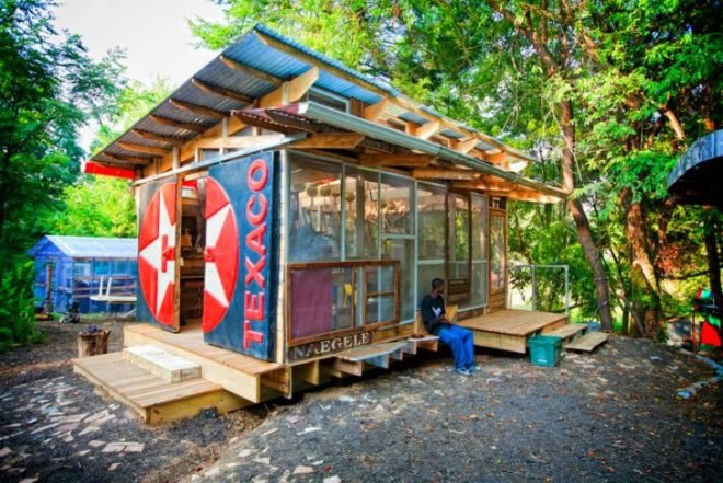 Burton Street Community, peace gardens, Asheville Design Center, student project, pavilion, recycled materials, found objects