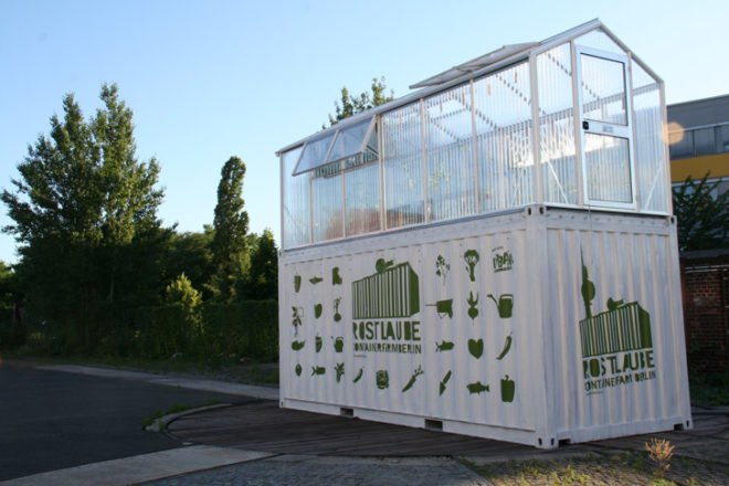 Frisch vom Dach, Berlin, germany, urban farming, urban agriculture, aquaponics, rooftop farm, sustainable food, adaptive reuse, upcycling, shipping containers,