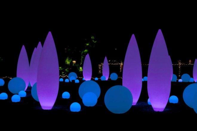 green design, eco design, sustainable design, Atlanta Botanical Garden, LED winter wonderland, LED Christmas Tree, Green Christmas, Green Tree, Lighting Science Group, recyclable Christmas tree, CD+M Lighting and Design Group, topiary