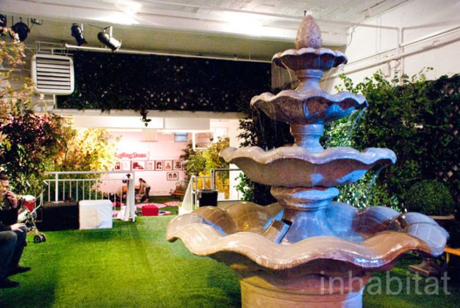 Openhouse Gallery; pop-up; pop up; pop-up park; green space; Manhattan; New York City; Inhabitat; Inhabitat NYC; Amanda Coen; Amanda Silvana Coen; winter park; mommy mornings; green design; repurposed space; indoor park; reused space