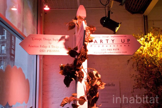 Openhouse Gallery; pop-up; pop up; pop-up park; green space; Manhattan; New York City; Inhabitat; Inhabitat NYC; Amanda Coen; Amanda Silvana Coen; winter park; mommy mornings; green design; repurposed space; indoor park; reused space