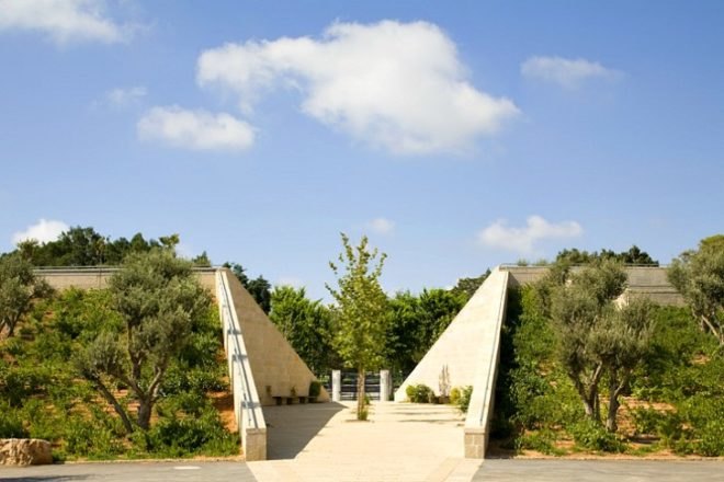 Ramat Hanadiv Visiting Center, Ada Karmi Melamede Architects, earth bermed, eco visitor center, israel, underground building,