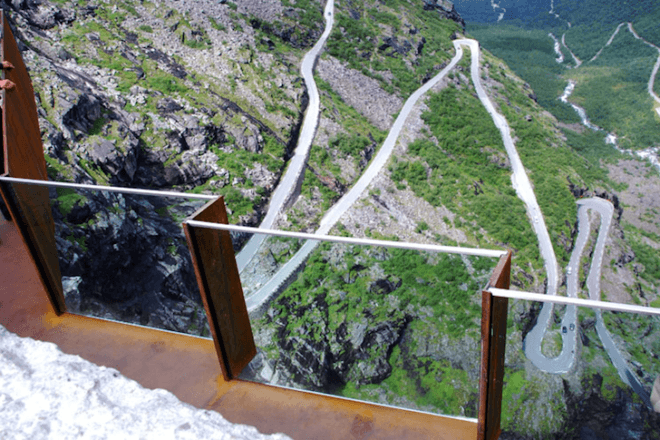 Norwegian Public Roads Administration, national tourist routes, korten steel, Norway, Trollstigen, Trollstigen Plateau, Reiulf Ramstad, korsten steel, minimalist design, green roof, nature, Rauma council, walkways, platforms, green design, sustainable design, eco-design