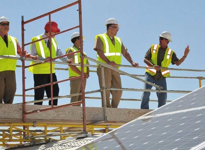 us solar industry, solar installation, solar power installation, solar energy installation, solar panel installation, solar power growth, solar energy growth, renewable energy growth, sustainable energy growth, solar power, solar energy, solar roof, solar development, solar technology, green energy, green power