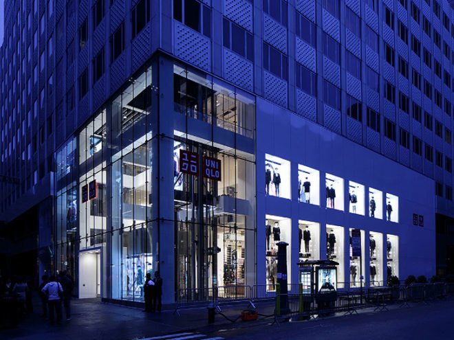 green design, eco design, sustainable design, LCD screens, UNIQLO, Wonderwall design, UV-coated insulated glass, flagship store, UNIQLO flagship, 5th avenue