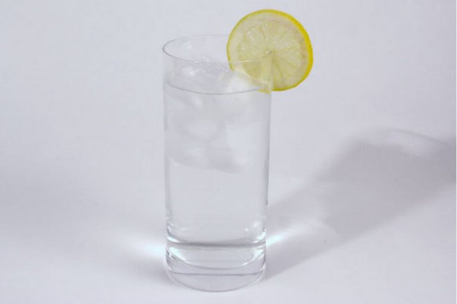 6 Natural Remedies to Cure Your New Year's Day Hangover, new year's day, hangover cure, hangover, hangover remedy, natural hangover remedy, how do i cure a hangover, banana hangover cure, coconut water hangover cure, New Year's Eve,