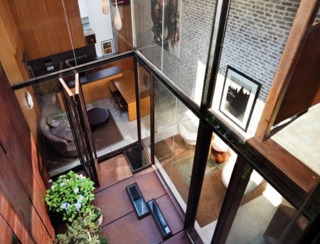 green design, eco design, sustainable design, Dean and Wolf Architects, Tribeca, Manhattan, Inverted Warehouse/Townhouse, converted warehouse, interior courtyard, glass curtain