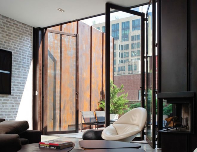 green design, eco design, sustainable design, Dean and Wolf Architects, Tribeca, Manhattan, Inverted Warehouse/Townhouse, converted warehouse, interior courtyard, glass curtain