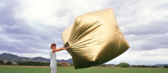 golden, Basic House, Martin Azua, temporary shelter, prefab, green design, sustainable design, self-inflating shelter, self-inflating home, solar gain, green design, sustainable design, eco-design