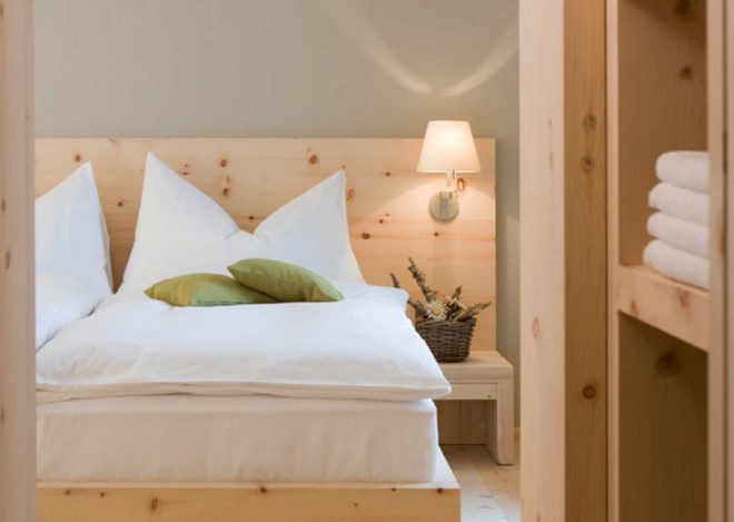 Berghotel Muottas Murgal, plus energy hotel, swiss hotel, green hotel, eco hotel, sustainable hotel, solar hotel, solar hotel award, swiss solar hotel, plus-energy, plus-energy hotel, plus-energy building, green design, eco design sustainable design, switzerland, switzerland hotel