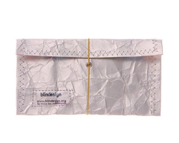Recycled Materials,Green Products,green packaging,Recycled Milk Cartons,portuguese design,social design,recycled wallet
