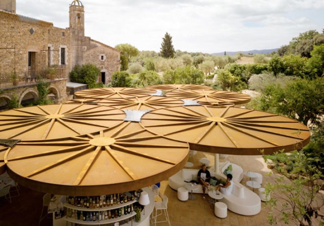 castell d'emporda, concrete, pavilion, terrace roof, steel parasol design, spanish hotel design, costa brava, dutch design, rustic castle terrace