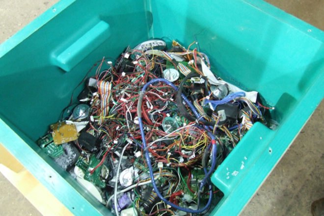 green furniture, art, Green Products, Recycled Materials, chilean design, rodrigo alonso, electronic waste, recycled seats, epoxy resin, recycled aluminum, functional art piece, electro-trash, computers waste