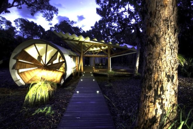Simon Laws, The Drew House, Anthill Construction, green design, sustainable design, eco design, sleeping pods, parabolic sleeping pods, passive design, prefab construction, daylighting, rainwater harvesting, solar energy, photovoltaics, parabolic pods, insulation