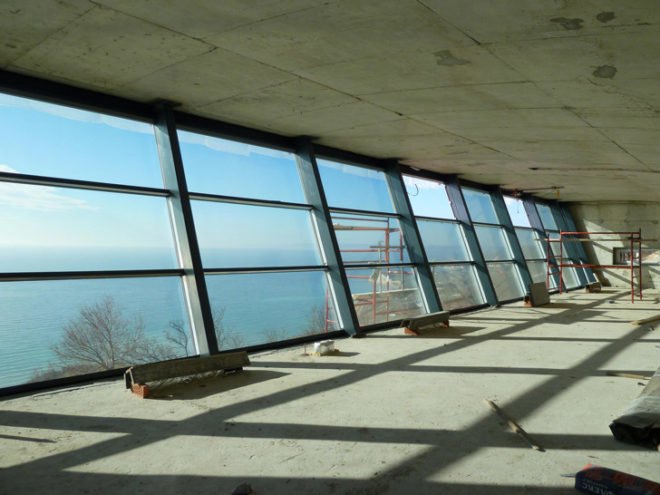 passive house, passivhaus,passivhaus institute, Bulgaria green building, Passive solar, eco home, solar tilted window, passive house window, solar hot water, heat pump passive house, super insulation, solstice