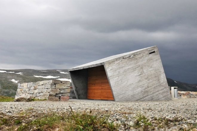 Flotane, LJB, norway, Aurlandsfjellet, solar power, rest stop, bathroom, zero energy, self sufficient rest stop