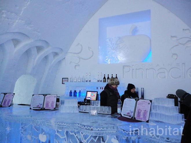 green design, eco design, sustainable design, ice hotel, Hotel de Glace, Quebec City, snow hotel, The Northern Quebec, ice carvings, winter hotel, LED lights, ice bar
