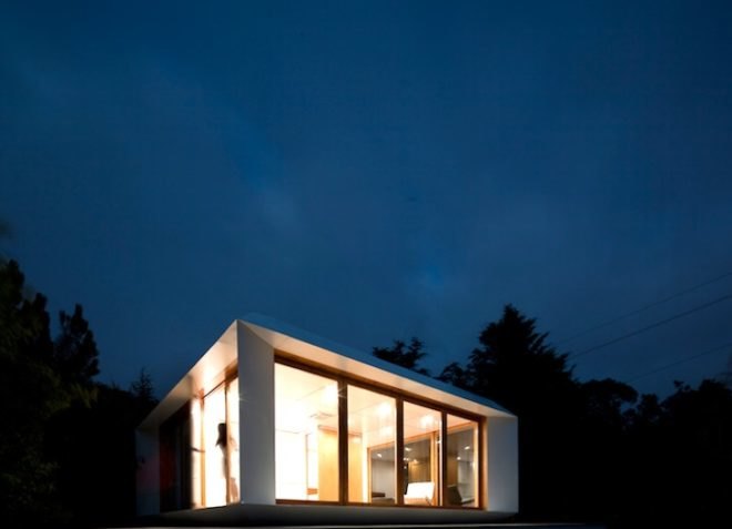 MIMA, Mima prefab home, prefabricated homes, architecture, green design, sustainable design, eco-design, prefab design, daylighting, post and beam, glazing, portugal, modular design, japanese architecture