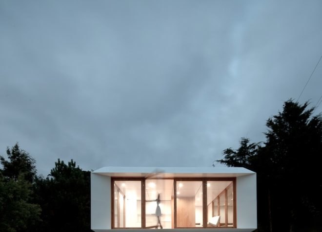 MIMA, Mima prefab home, prefabricated homes, architecture, green design, sustainable design, eco-design, prefab design, daylighting, post and beam, glazing, portugal, modular design, japanese architecture