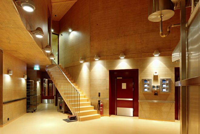 MINERGIE, Merz Produktion Rossboden, Clavuot, Swiss green building, green bakery, green restaurant, green roof, MINERGIE restaurant, daylighting, heat recovery, green bakery