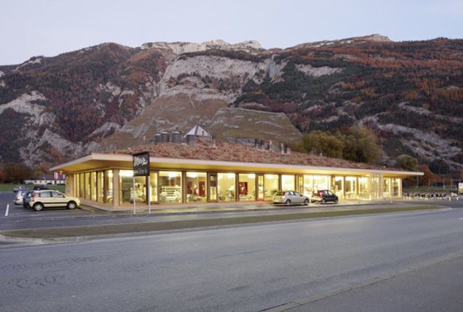 MINERGIE, Merz Produktion Rossboden, Clavuot, Swiss green building, green bakery, green restaurant, green roof, MINERGIE restaurant, daylighting, heat recovery, green bakery