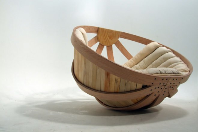 cocoon chair, autistic people, autism, plywood, rocking chair, Victoria University of Wellington, cold-bending wood, cradle, wooden seat, Sustainable Materials, social design, Green Materials, green furniture