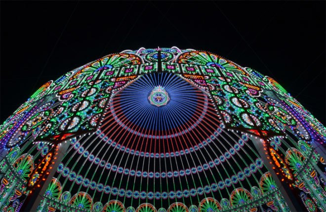 light festival ghent, ghent festival, belgium light festival, second Festival of Lights, LED Cathedral, Luminarie Cagna LED, Luminarie Cagna, Luminarie Cagna cathedral, cathedral made from LEDs, eco design, green design, LED bulbs, luminarie de cagna, luminarie de cagna cathedral, luminarie de cagna dome, luminarie de cagna lights