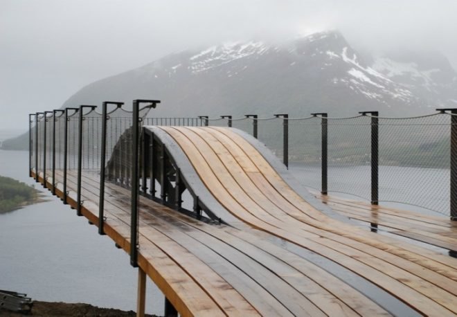 norway landscape lookouts, boost tourism, tourist industry, 3rw works, code architects, holmebakk architects, juvet hotel, todd saunders, manthey kula