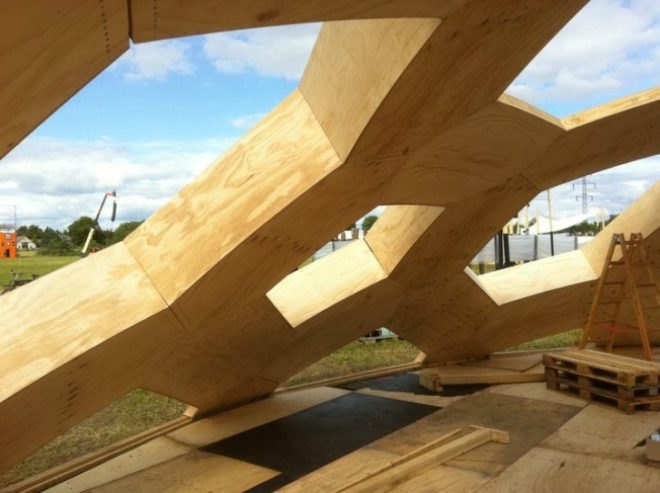 geodesic dome, roskilde festival, Kristoffer Tejlgaard, Henrik Almegaard, danish design, hexagon lattice, plywood hexagons, interconnected shapes, reused structure