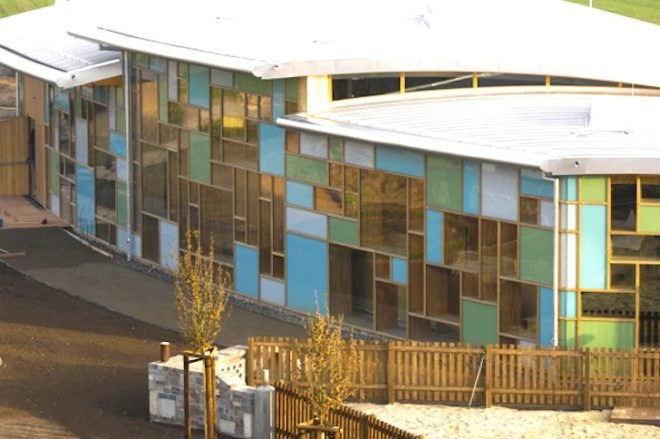 RAU, RAU Architects, Hess Natur, sustainable building, green building, recycled materials, earthen wall, clay wall, green materials, sustainable materials, green design, sustainable design, Hess Natur Headquarters, Frankfurt, Germany